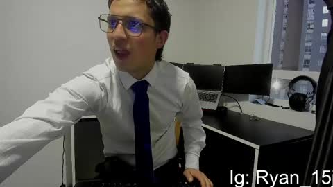 Ryan 15 online show from 05/28/26, 10:45