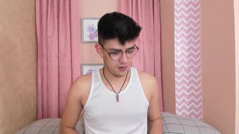 Ryan online show from 12/18/24, 08:36