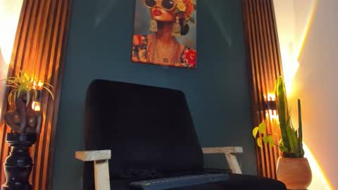 Snapshot of ryan_doyle chatting on 10/23/25, 12:59 Ryan independent model online show from 10/23/25, 12:59