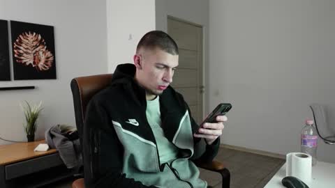 RYAN DOZER online show from 03/22/26, 07:12