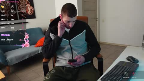 RYAN DOZER online show from 04/11/26, 05:45