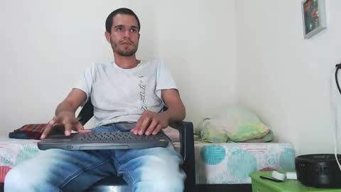 Snapshot of ryan_palmer chatting on 01/08/25, 10:58 Ryan Palmer online show from 01/08/25, 10:58