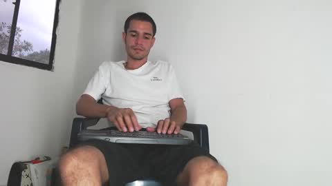 Snapshot of ryan_palmer chatting on 02/02/25, 10:39 Ryan Palmer online show from 02/02/25, 10:39