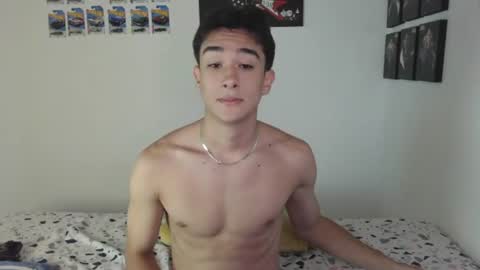 Snapshot of ryan_valentine17 chatting on 06/30/26, 08:32 ryan online show from 06/30/26, 08:32