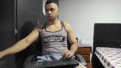 ryan_xc1 online show from 03/30/26, 12:44