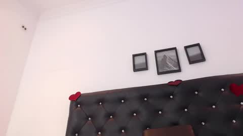 Hanna  online show from 02/15/25, 02:37