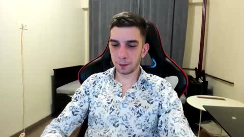 Snapshot of ryandusk chatting on 12/18/25, 09:54 Andrew C. online show from 12/18/25, 09:54