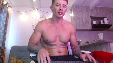 Snapshot of ryann_blue_ chatting on 12/07/24, 05:20 Ryan Blue ig ryannblue online show from 12/07/24, 05:20