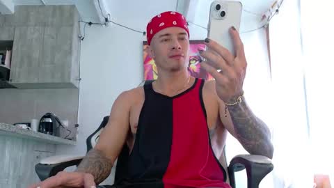 Snapshot of ryann_blue_ chatting on 09/25/25, 07:39 Ryan Blue ig ryannblue online show from 09/25/25, 07:39