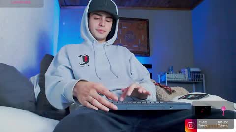 Ryannhill  online show from 05/27/26, 10:18