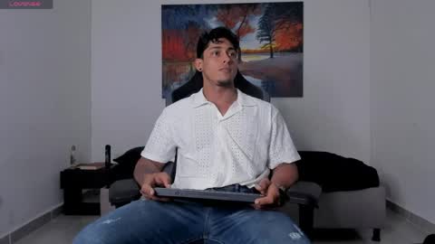ryanwhite3 online show from 04/26/26, 07:55