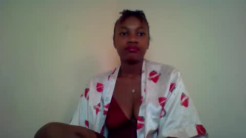 Snapshot of rycie chatting on 09/24/25, 05:11 Rycie online show from 09/24/25, 05:11