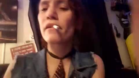 ryliemackenzie93 online show from 05/04/26, 10:11