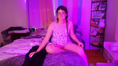 Ryn Michele online show from 05/11/26, 12:05