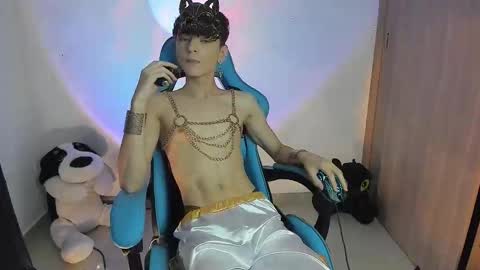 RYO BLEU online show from 12/20/25, 02:18