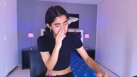 Snapshot of ryo_fem chatting on 09/17/25, 08:54 Ryo online show from 09/17/25, 08:54