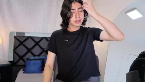 Snapshot of ryo_fem chatting on 09/28/25, 08:36 Ryo online show from 09/28/25, 08:36