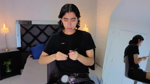 Snapshot of ryo_fem chatting on 09/29/25, 09:19 Ryo online show from 09/29/25, 09:19