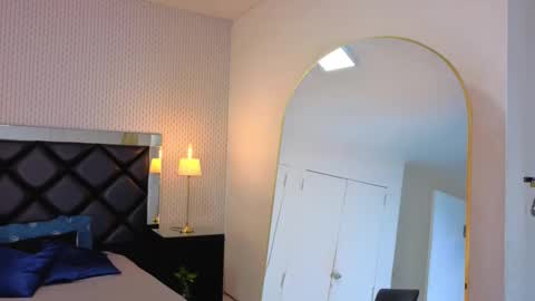 Snapshot of ryo_fem chatting on 09/30/25, 10:04 Ryo online show from 09/30/25, 10:04