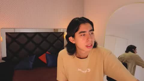 Snapshot of ryo_fem chatting on 10/05/25, 08:07 Ryo online show from 10/05/25, 08:07