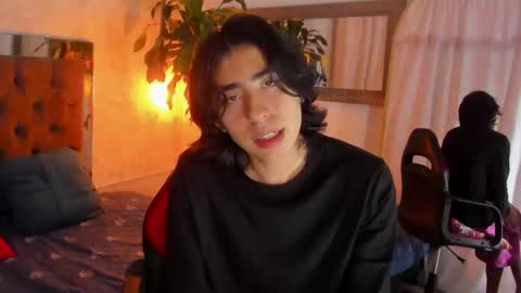 Snapshot of ryo_fem chatting on 10/10/25, 11:42 Ryo online show from 10/10/25, 11:42