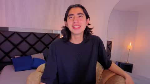 Snapshot of ryo_fem chatting on 11/10/25, 08:08 Ryo online show from 11/10/25, 08:08