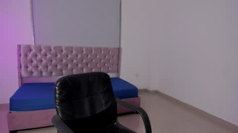 ryo_kush0 online show from 08/05/26, 12:52