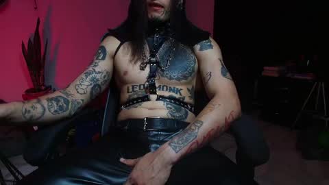 leopmonk help me reach 100 thumbs up online show from 05/24/26, 02:16