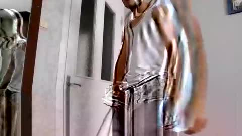 s2ici online show from 10/03/25, 10:56