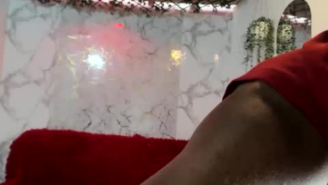 s_d_b_hot online show from 04/04/26, 07:22