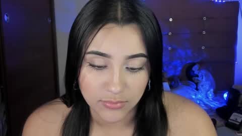 S H A R O N model independient online show from 12/24/24, 12:11