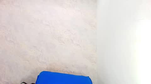 Snapshot of s_sofia_ chatting on 02/17/25, 07:21 s_sofia_ online show from 02/17/25, 07:21