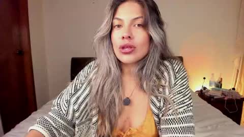 Leslie Beltrn online show from 05/17/26, 05:16
