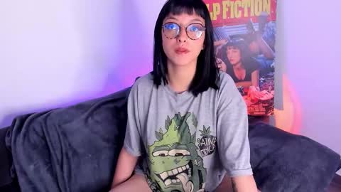 Val online show from 11/06/25, 04:13