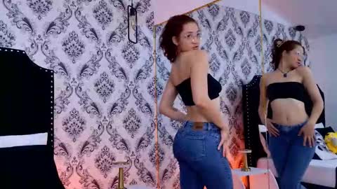 Saara Brown online show from 01/11/26, 12:21