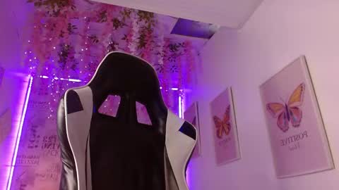 1 online show from 12/04/25, 12:14