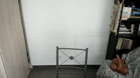Sara online show from 08/04/26, 10:12