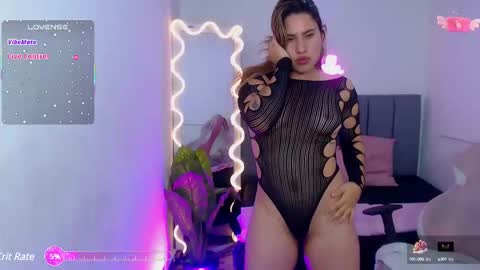 saaya_tay online show from 03/01/25, 09:51