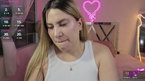 saaya_tay online show from 04/19/26, 03:17