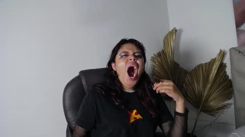 Snapshot of sabinamerchetti_ chatting on 02/03/26, 01:37 Sabina Merchetti online show from 02/03/26, 01:37