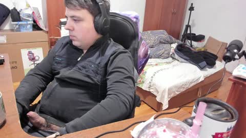 1141323  my Lord Mister Max   moms treasure online show from 12/31/24, 04:49