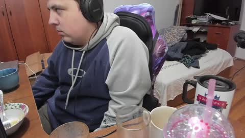 1141323  my Lord Mister Max   moms treasure online show from 01/07/25, 12:13