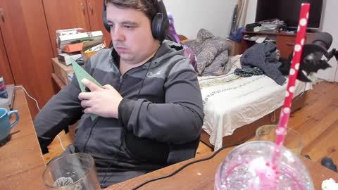 1141323  my Lord Mister Max   moms treasure online show from 01/14/25, 11:37