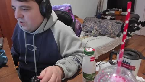 1141323  my Lord Mister Max   moms treasure online show from 01/18/25, 02:58