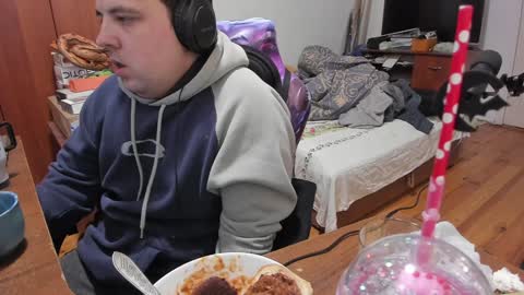 1141323  my Lord Mister Max   moms treasure online show from 01/19/25, 03:39