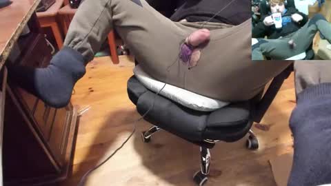 1141323  my Lord Mister Max   moms treasure online show from 09/28/25, 04:01