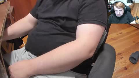 1141323  my Lord Mister Max   moms treasure online show from 10/07/25, 02:36