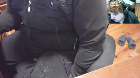 1141323  my Lord Mister Max   moms treasure online show from 10/14/25, 08:42