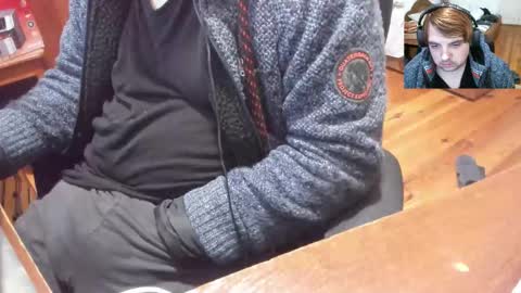 1141323  my Lord Mister Max   moms treasure online show from 10/21/25, 08:20