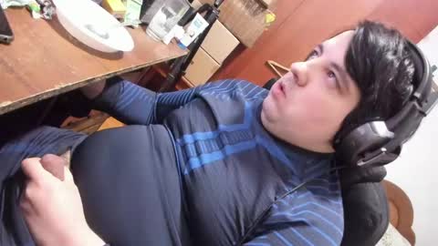 1141323  my Lord Mister Max   moms treasure online show from 04/11/26, 01:21